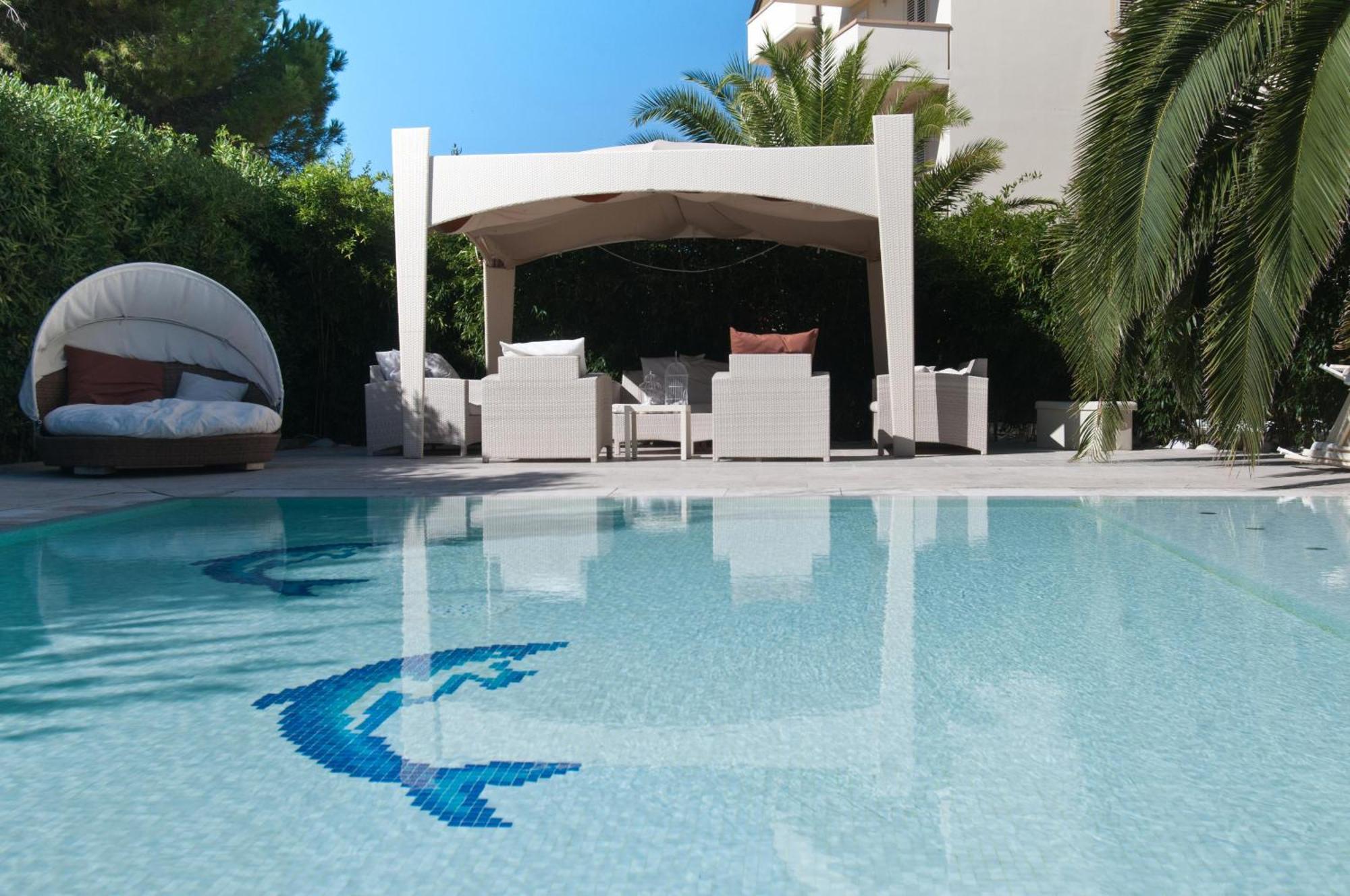 Hotel Residence Stella Del Mare Vada Exterior foto
