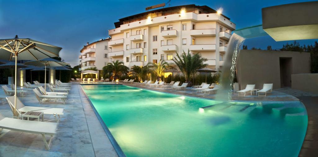 Hotel Residence Stella Del Mare Vada Exterior foto